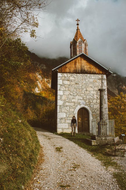 :

« Explorons les montagnes de Norvège ! ».