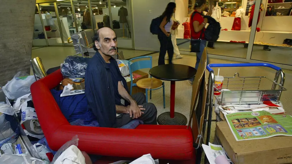 Décès au Terminal 2F : un Iranien qui résidait à l’aéroport de Roissy CDG depuis 18 ans y est décédé