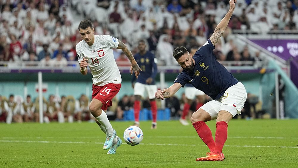 Mbappé et Giroud propulsent la France en quarts de finale de la Coupe du monde