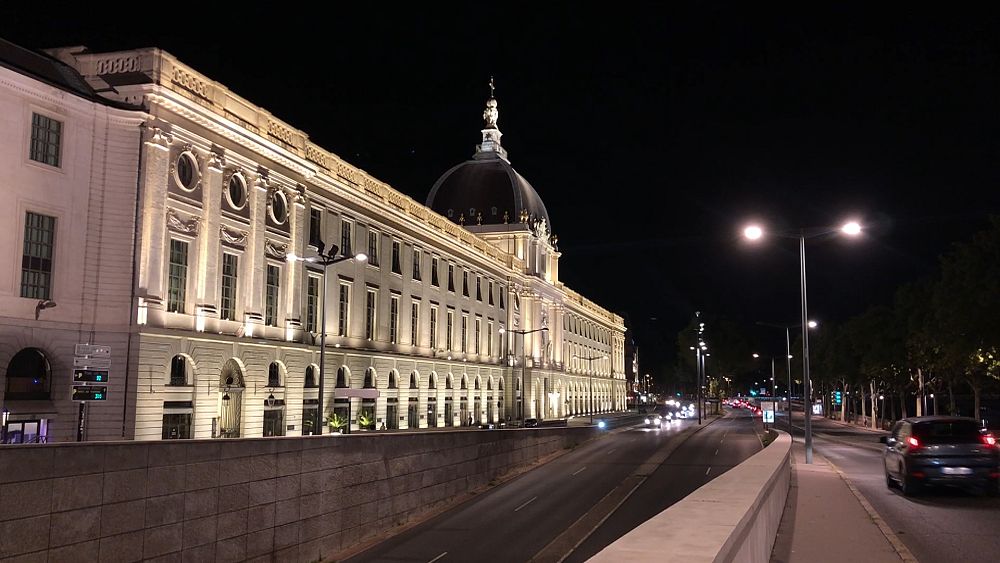 Ville Lumière Lyon fait des économies sur l’éclairage public